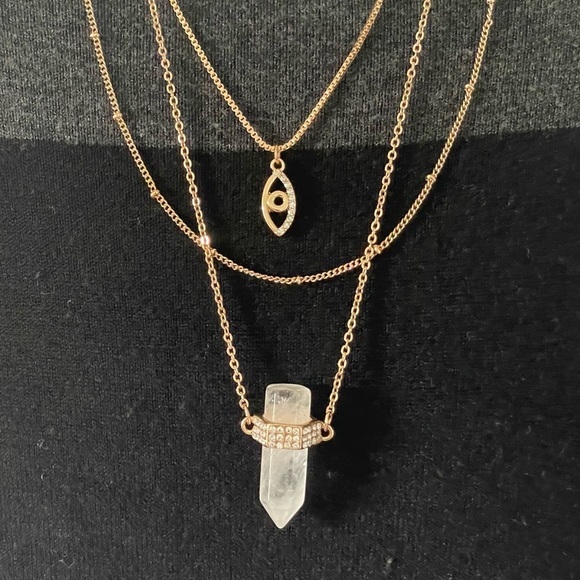 None Jewelry - Nwot Crystal Pendant Necklace Set